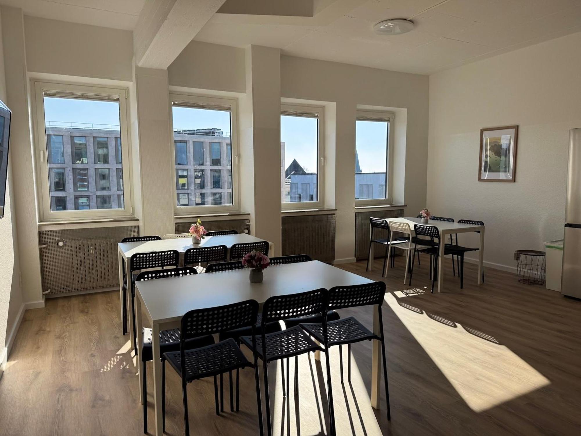 T&k - 2 - 5 - Heart Of Solingen-hofgarten Apartment