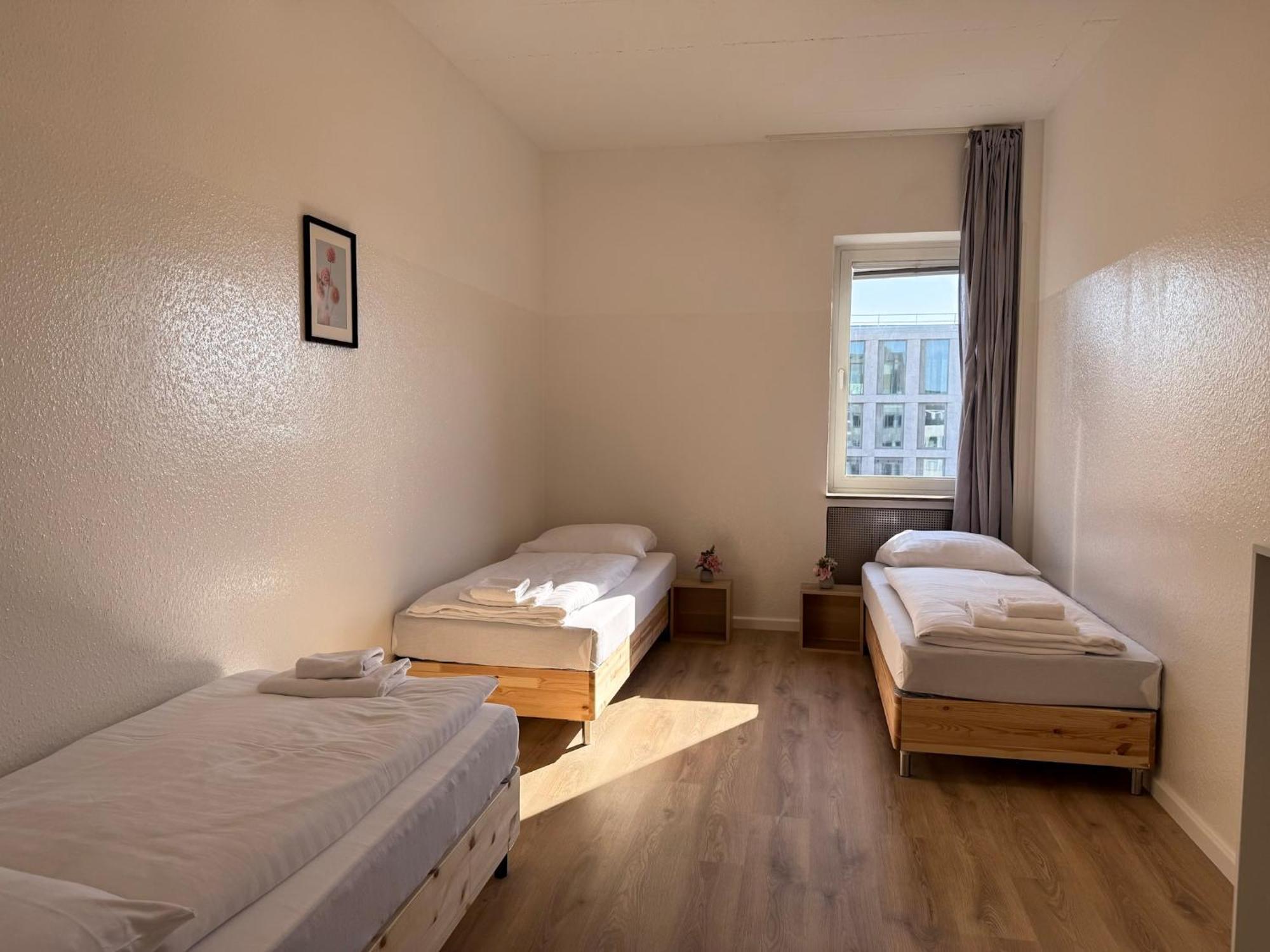 T&k - 2 - 5 - Heart Of Solingen-hofgarten Apartment Solingen